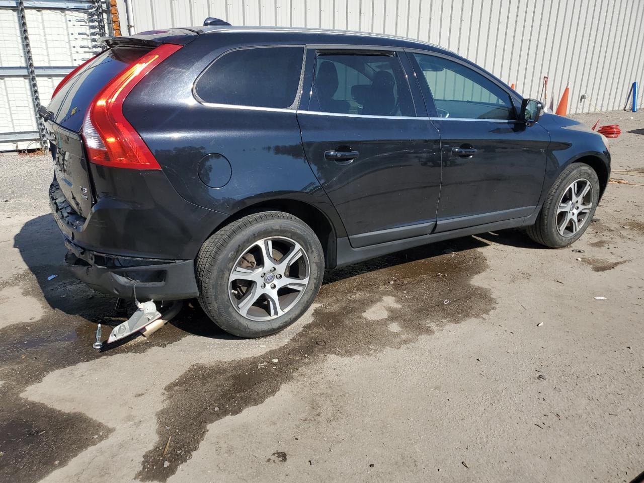 2012 VOLVO XC60