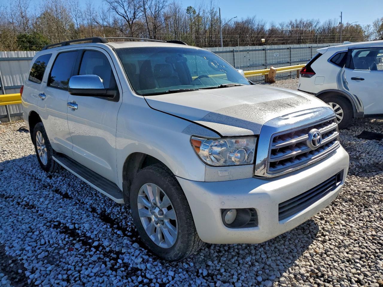 2011 TOYOTA Sequoia