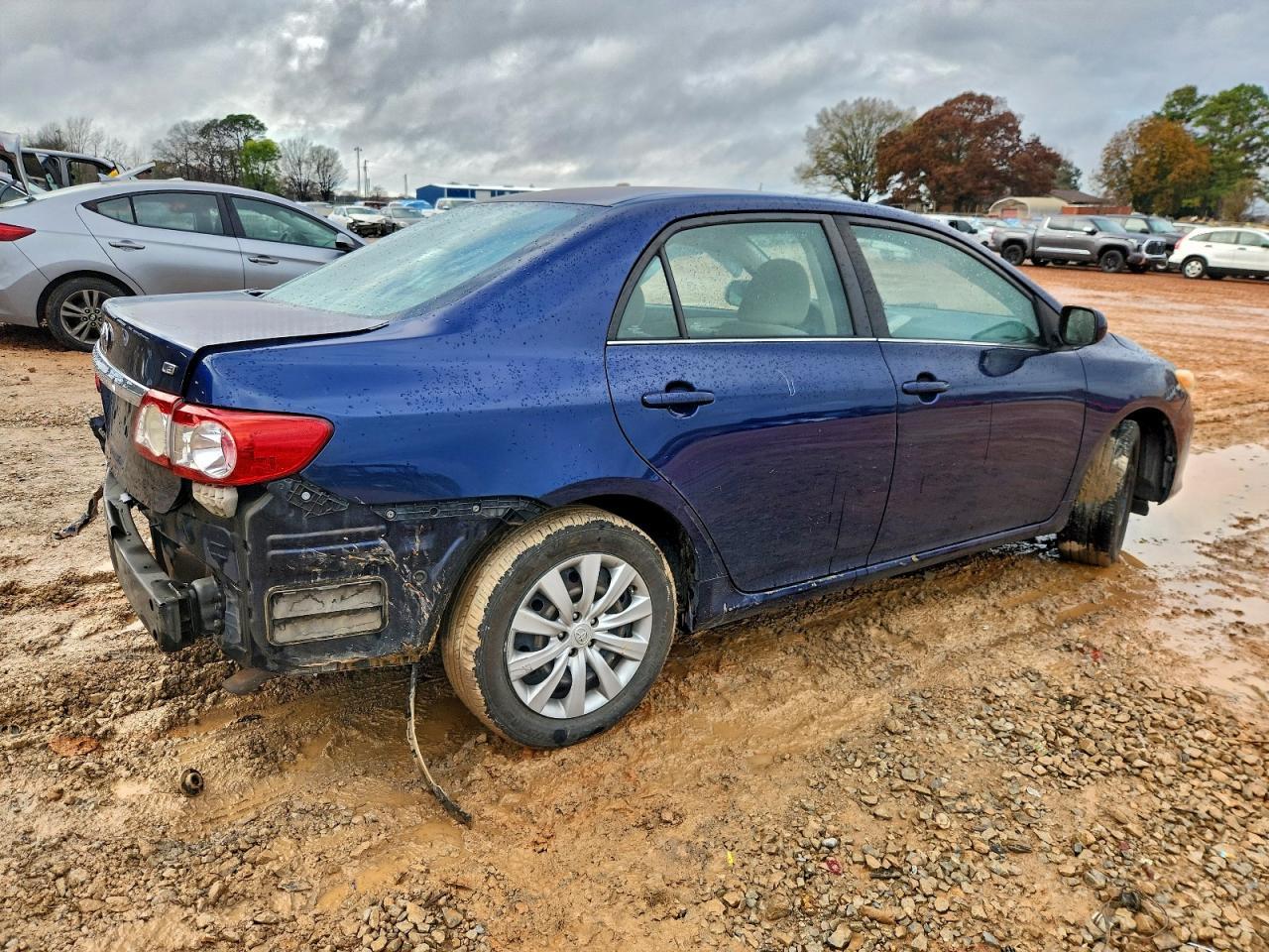 2013 TOYOTA COROLLA
