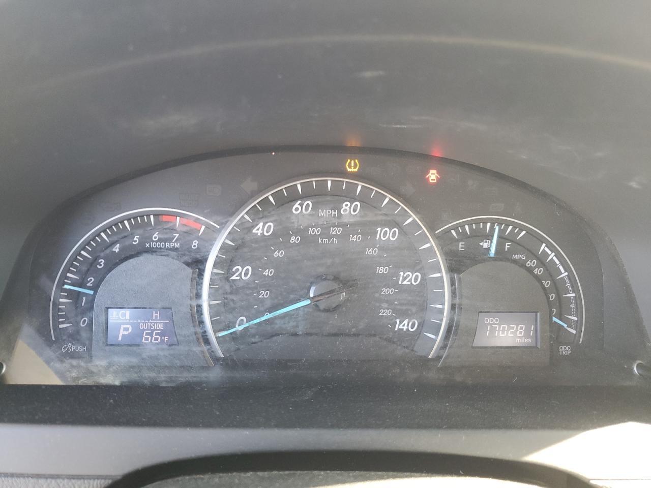 2012 TOYOTA CAMRY