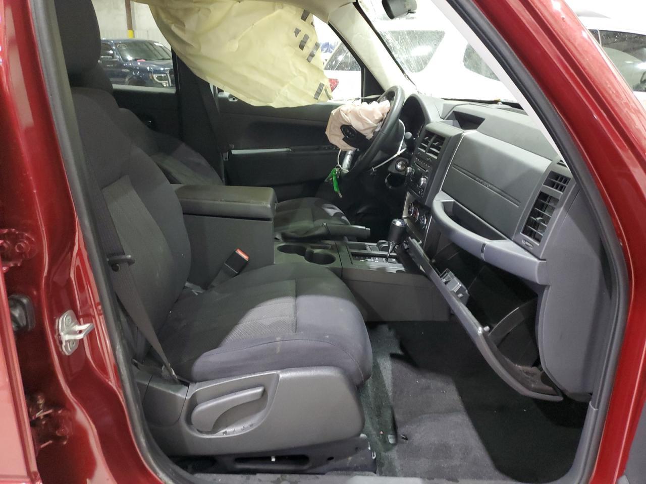 2011 JEEP Liberty