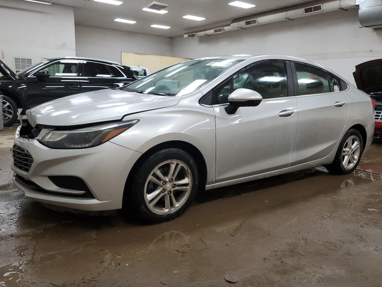 2016 CHEVROLET CRUZE