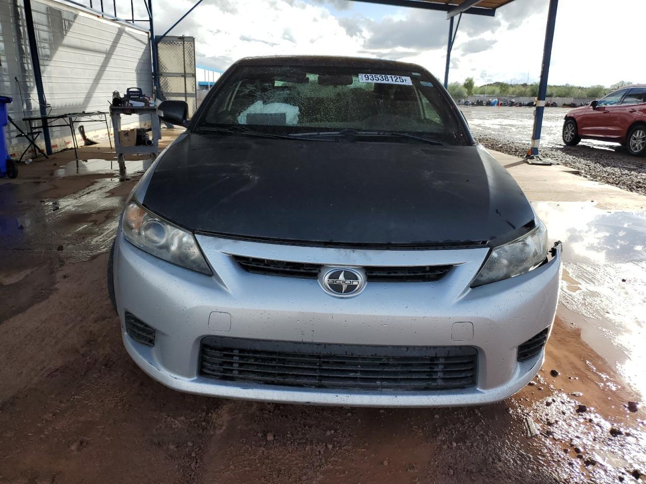 2013 TOYOTA SCION