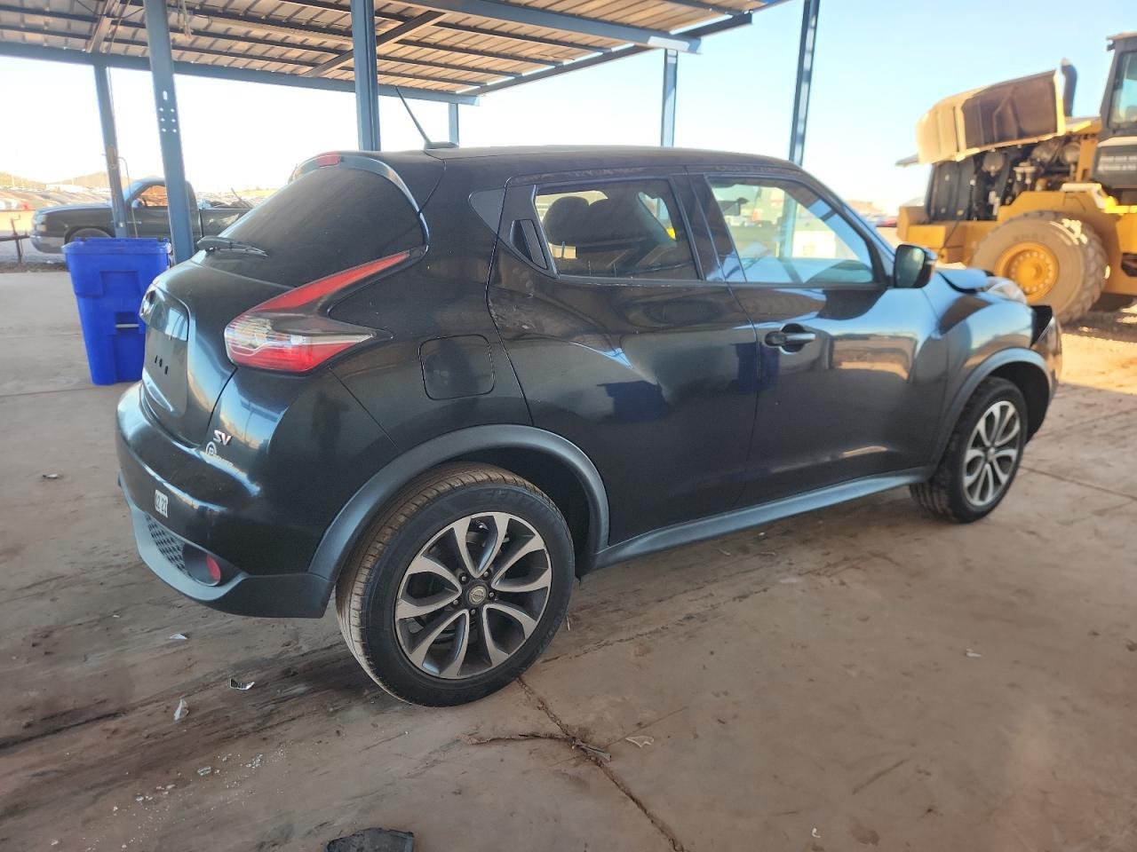 2017 NISSAN Juke