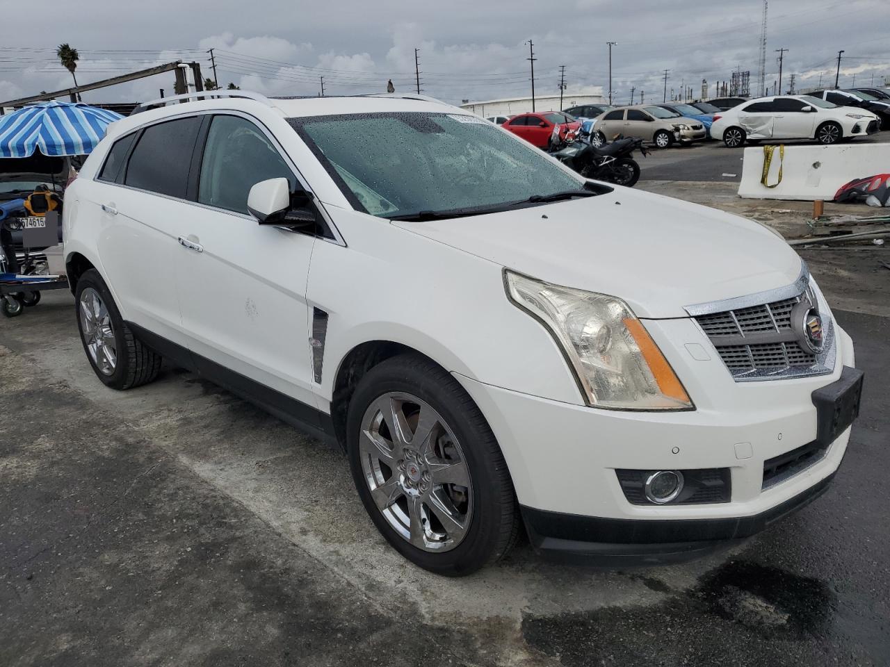 2011 CADILLAC SRX