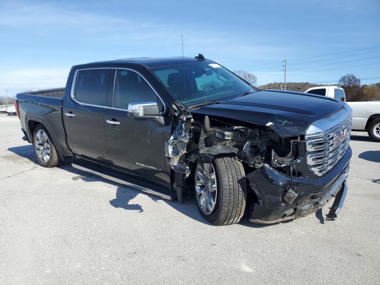 2023 GMC Sierra