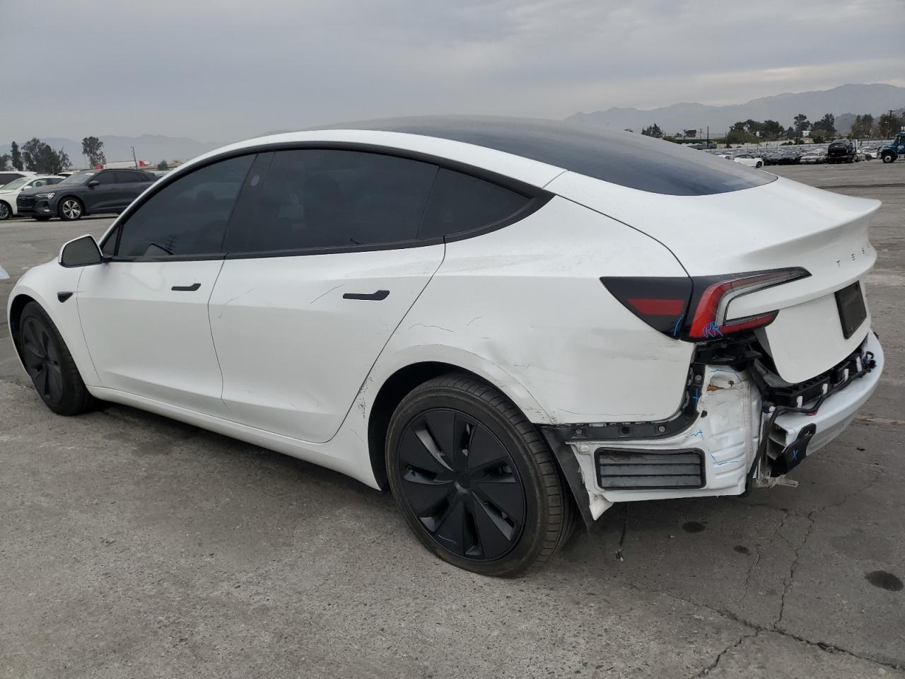 2024 TESLA MODEL 3