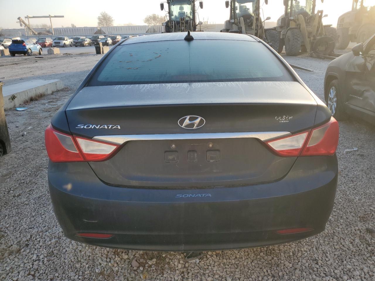 2013 HYUNDAI SONATA