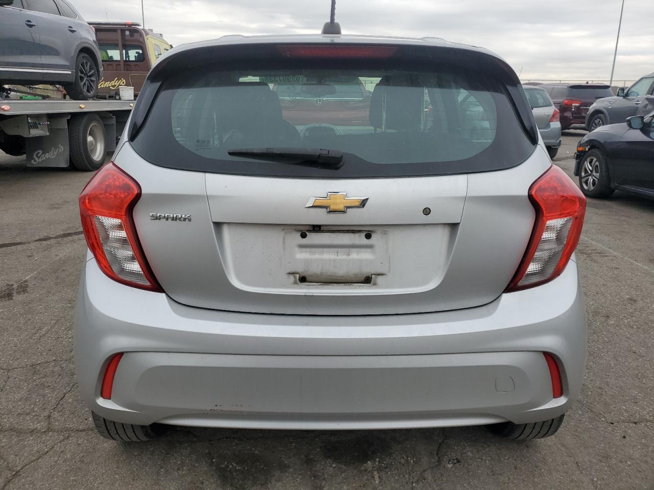 2017 CHEVROLET Spark