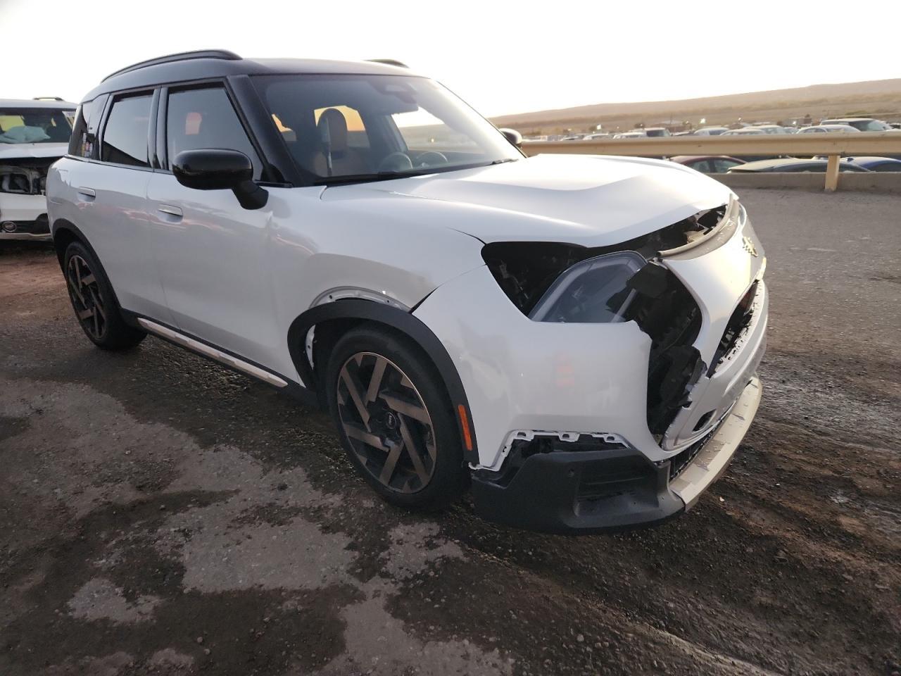 2025 MINI Countryman