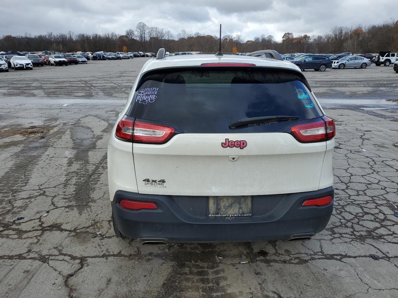 2016 JEEP CHEROKEE