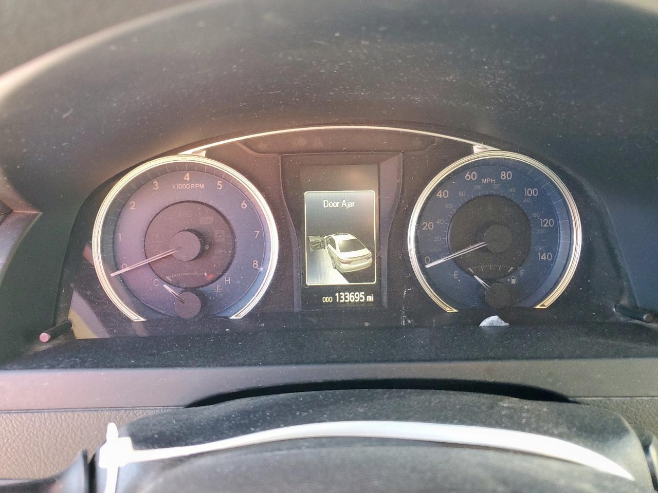 2016 TOYOTA CAMRY