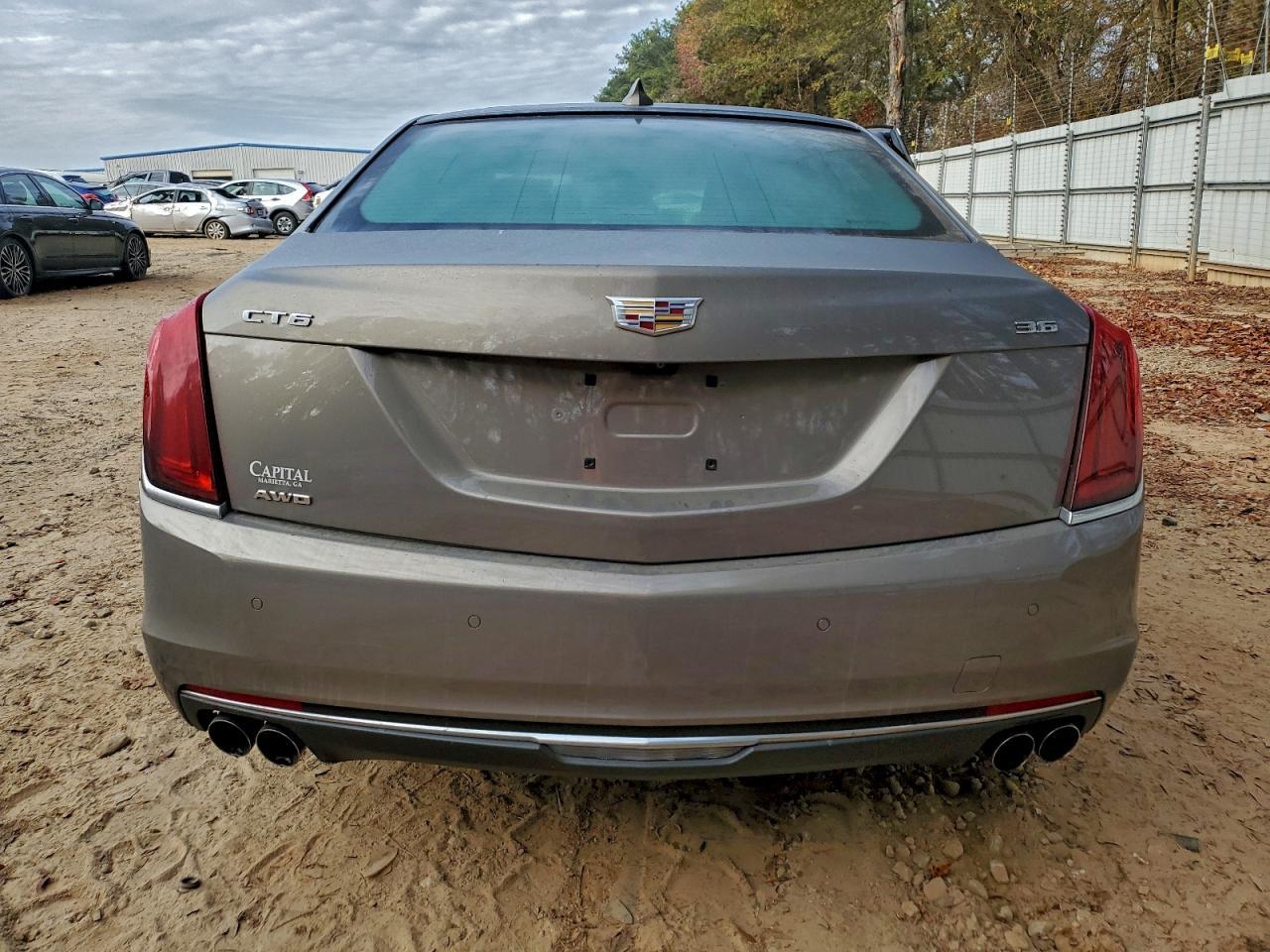 2017 CADILLAC CT6