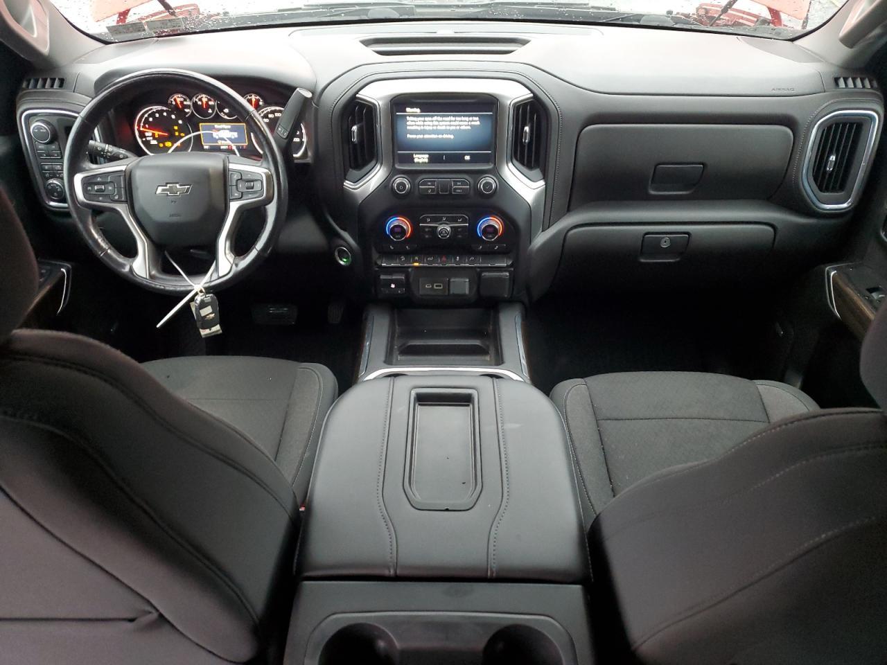 2020 CHEVROLET Silverado