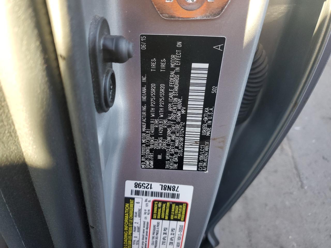 2015 TOYOTA Sequoia