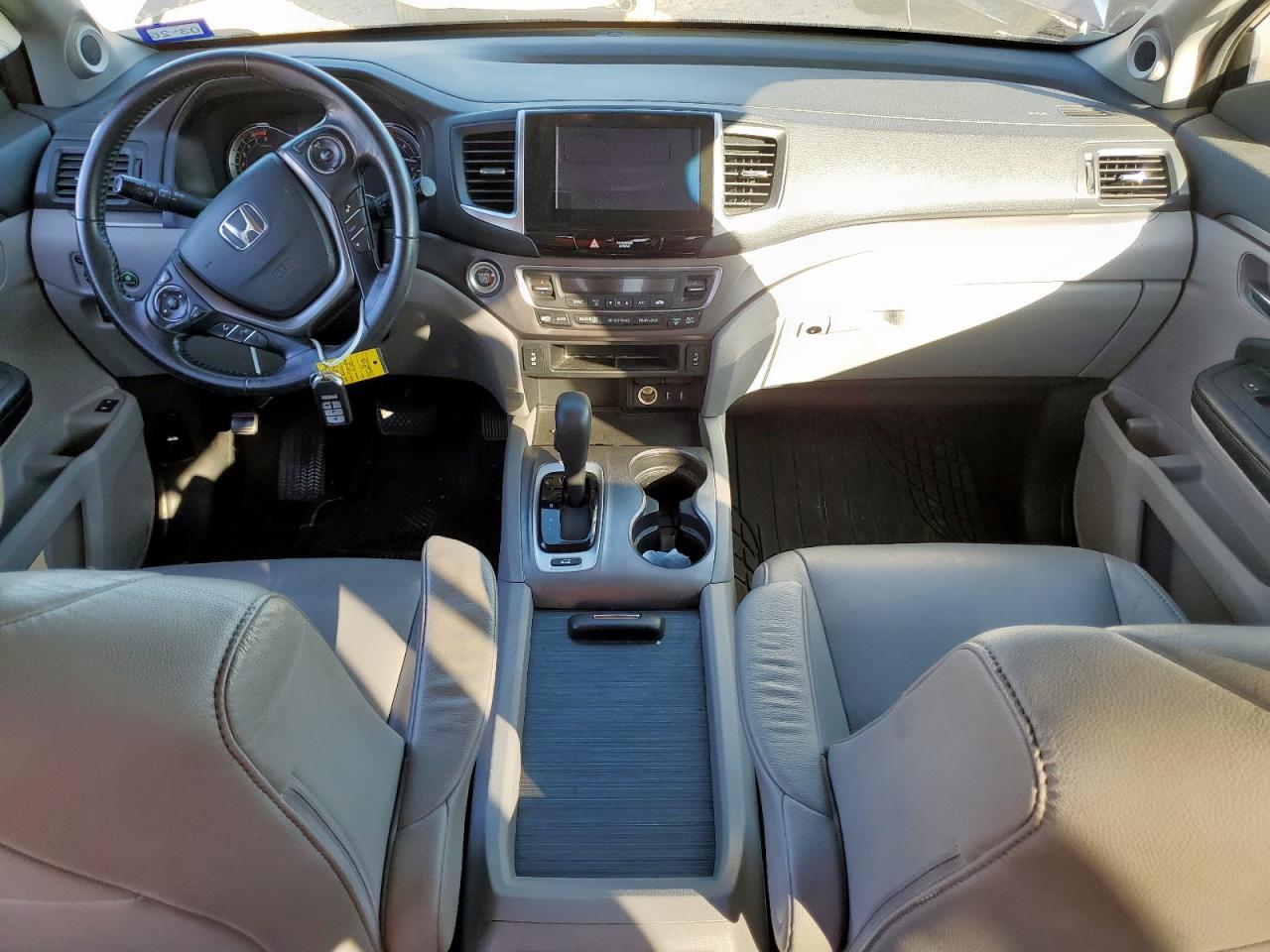 2016 HONDA PILOT