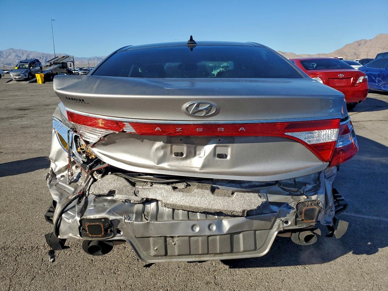 2012 HYUNDAI Azera