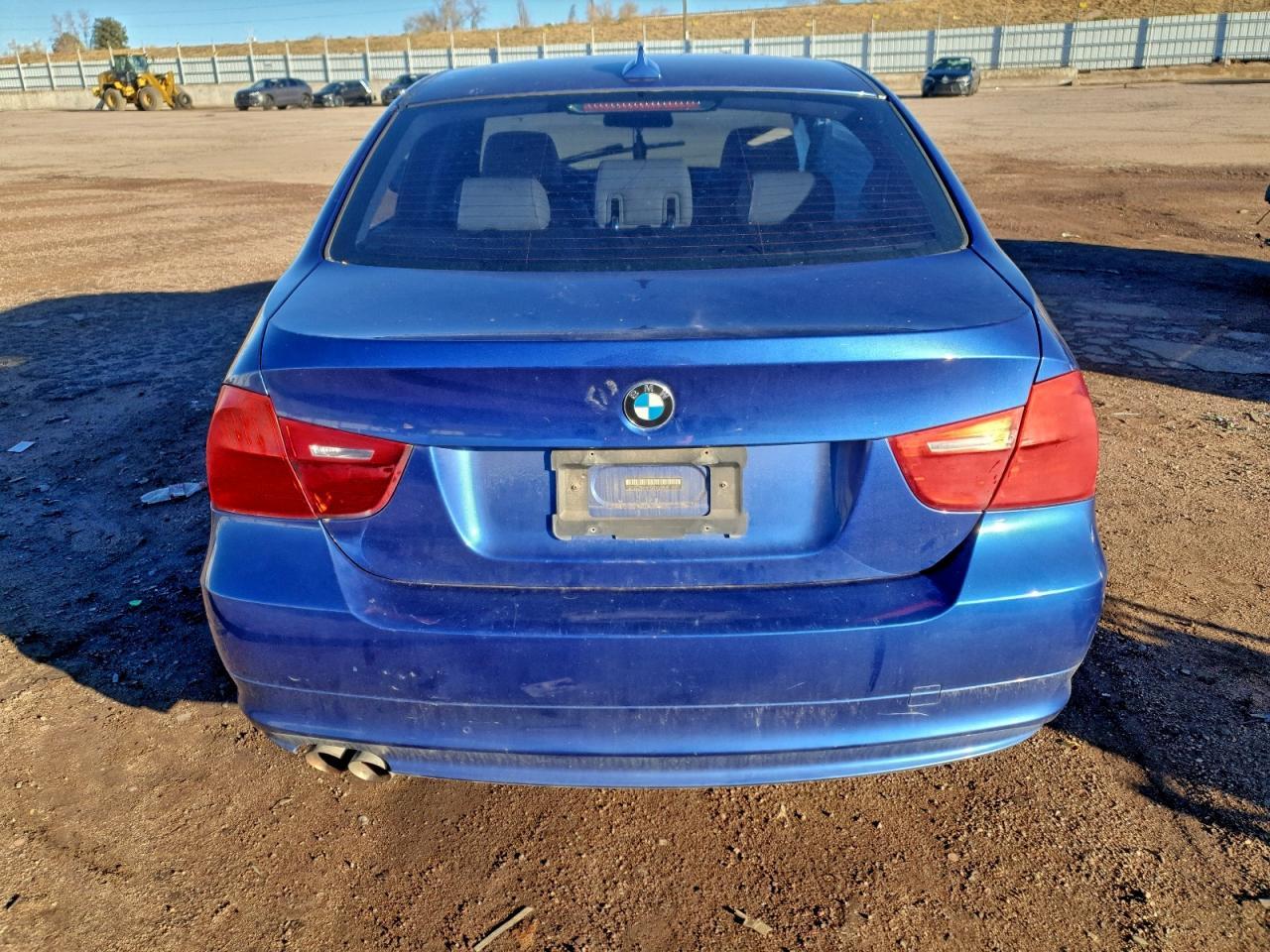 2011 BMW 3 SERIES