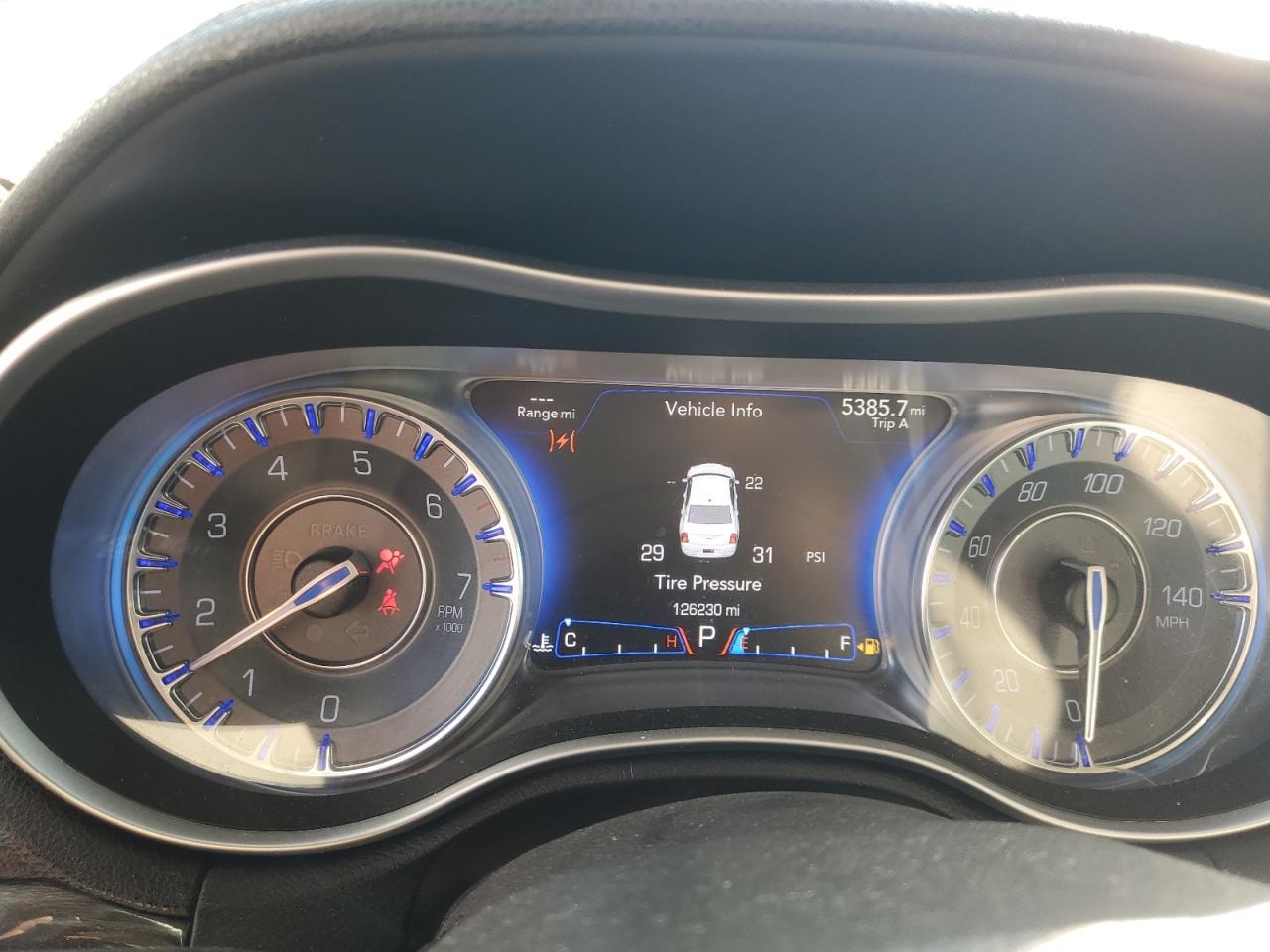 2015 CHRYSLER 300