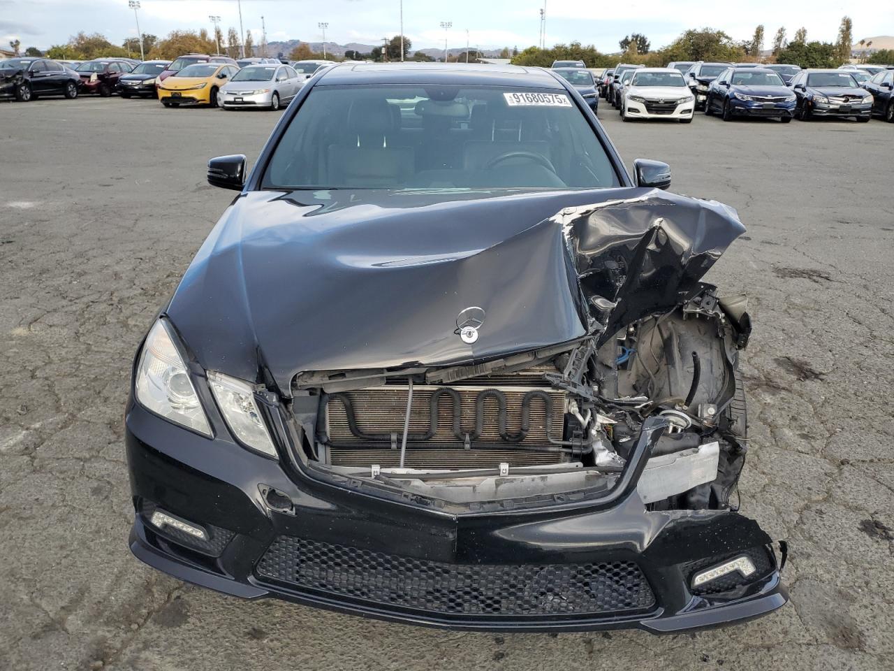 2011 MERCEDES-BENZ E-Class