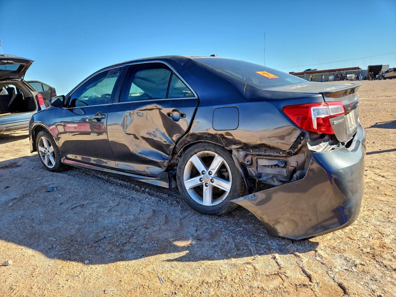 2012 TOYOTA CAMRY