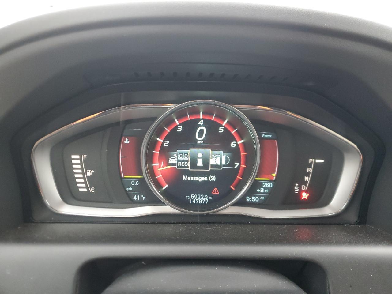2015 VOLVO XC60