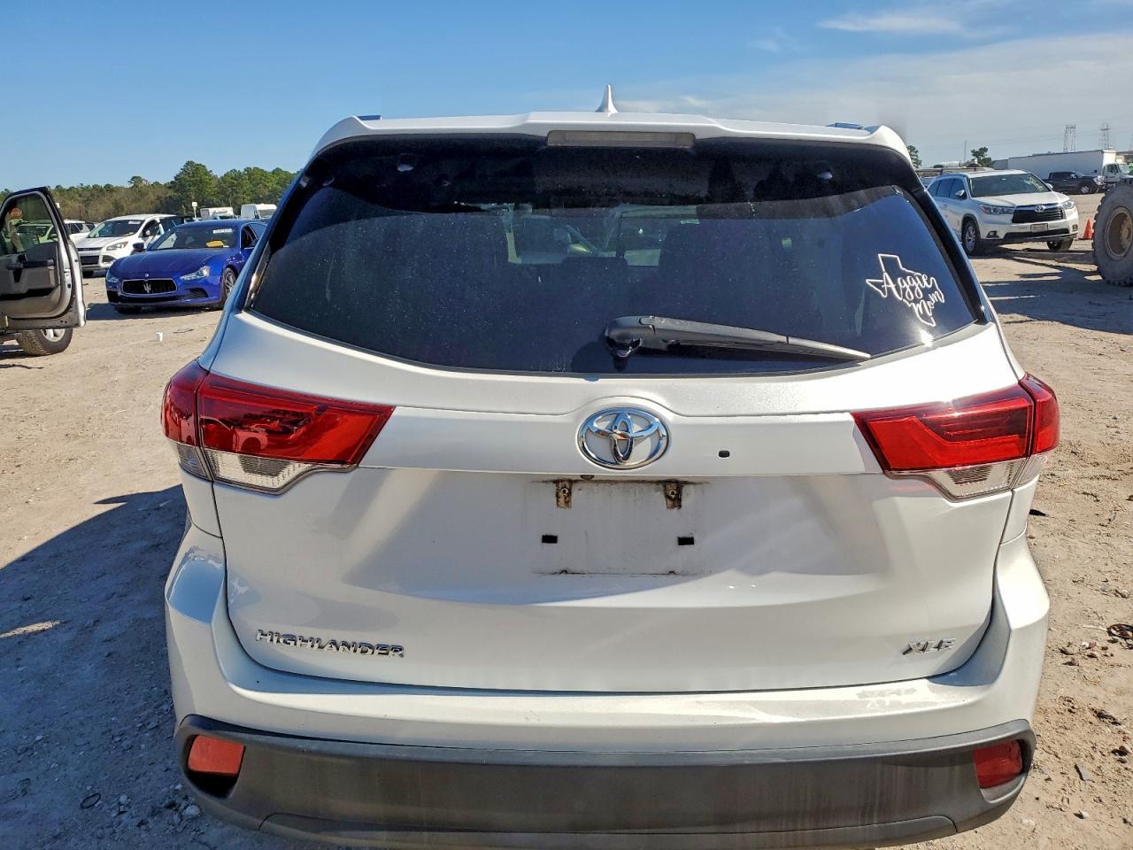 2019 TOYOTA HIGHLANDER