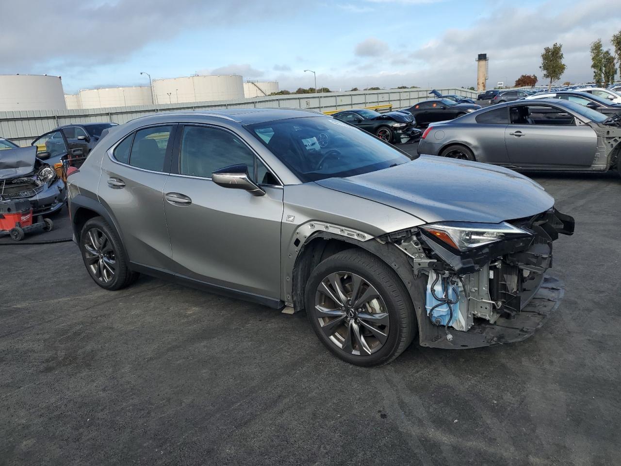 2019 LEXUS UX 200