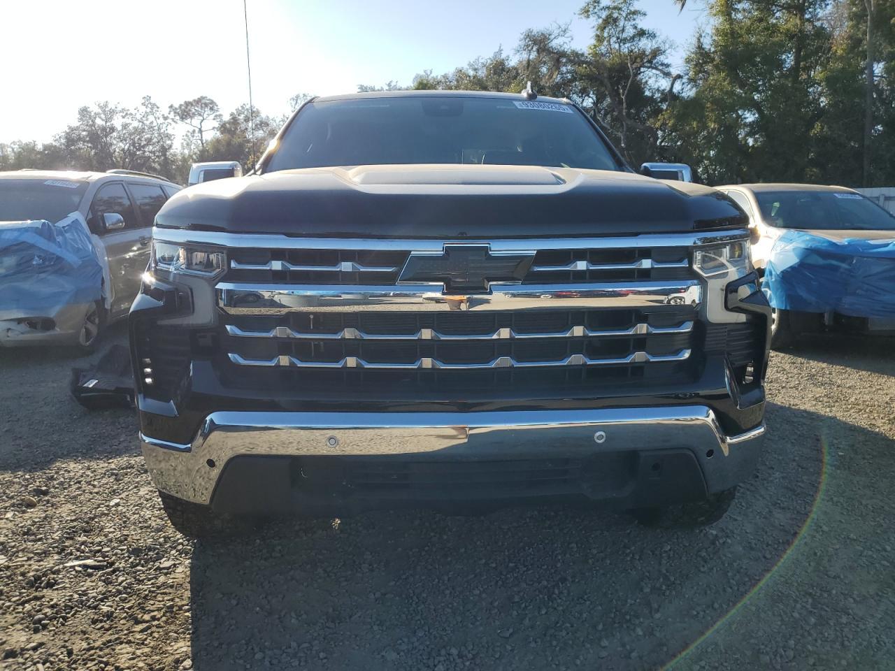 2023 CHEVROLET Silverado