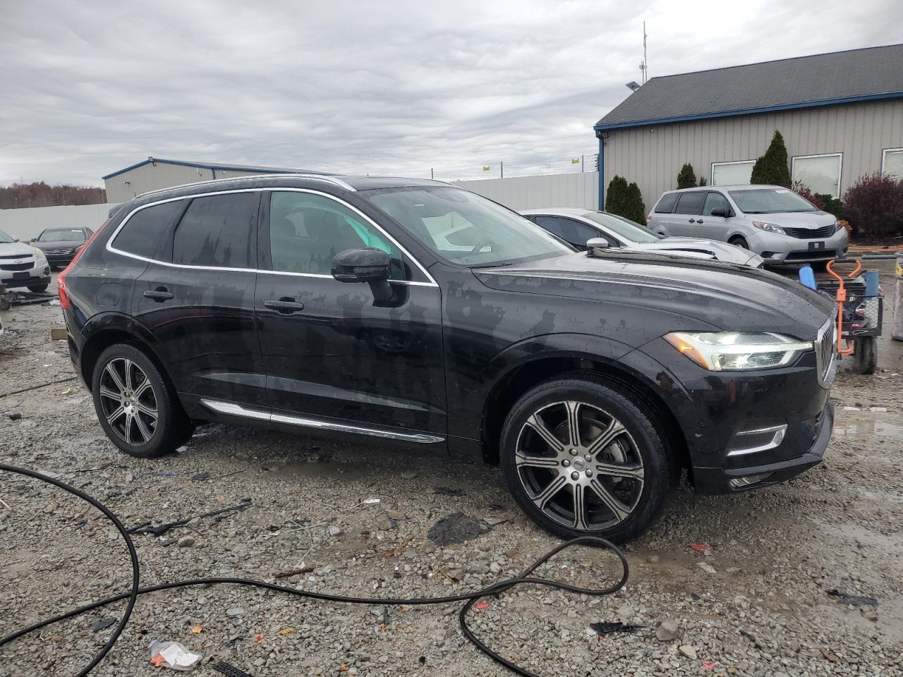 2019 VOLVO XC60