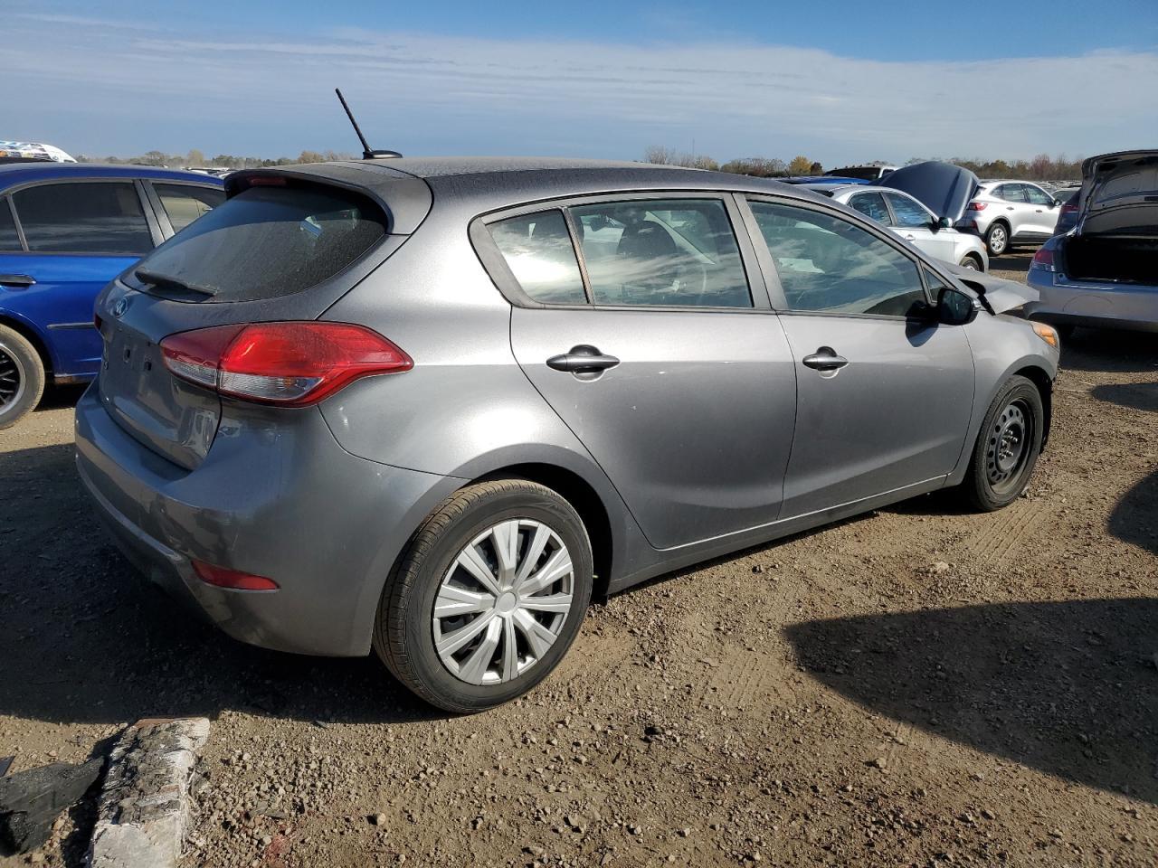 2016 KIA FORTE