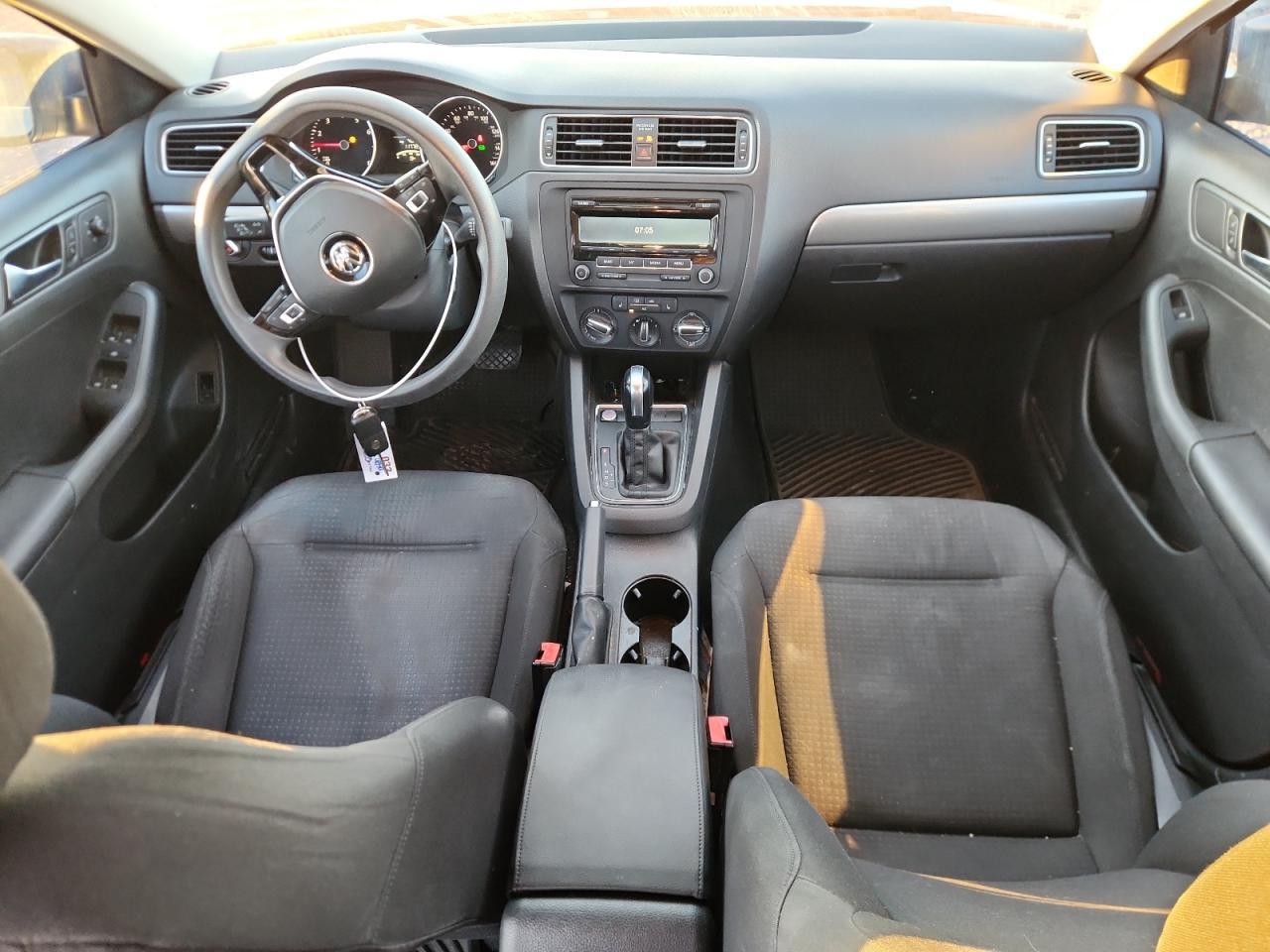 2015 VOLKSWAGEN JETTA