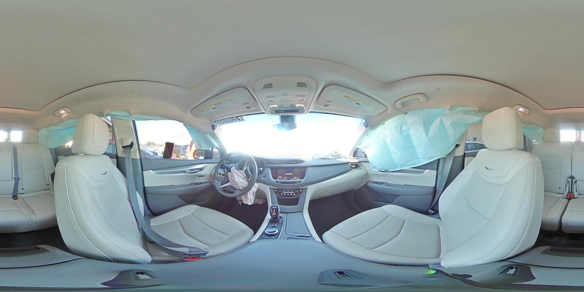 2022 CADILLAC XT5