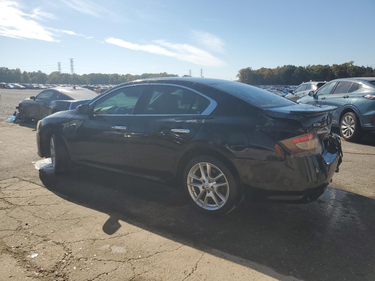 2013 NISSAN Maxima
