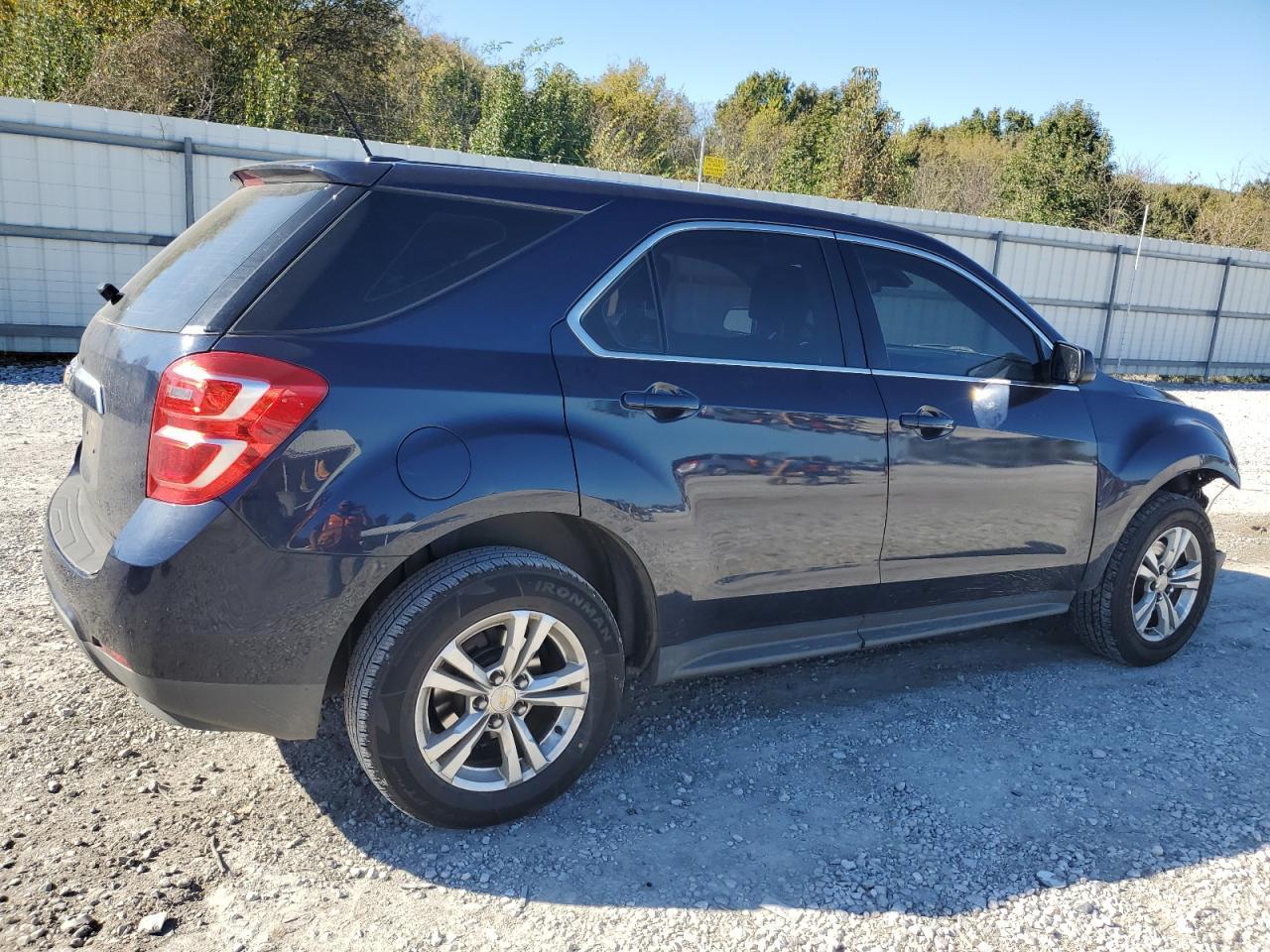 2017 CHEVROLET EQUINOX