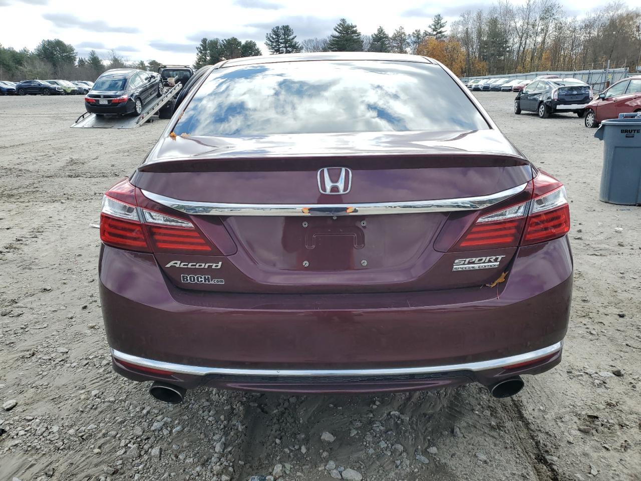 2017 HONDA ACCORD