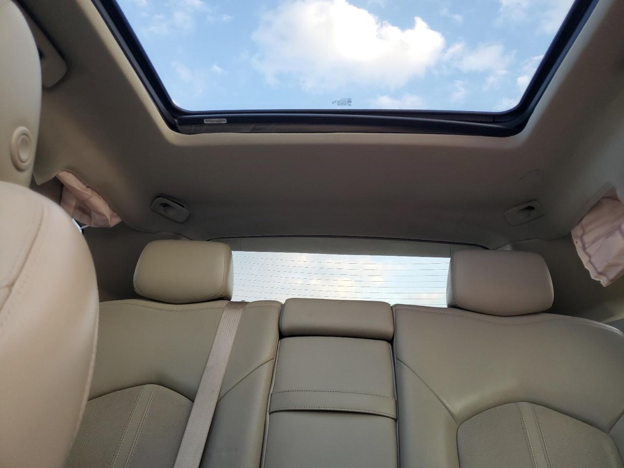 2011 CADILLAC SRX