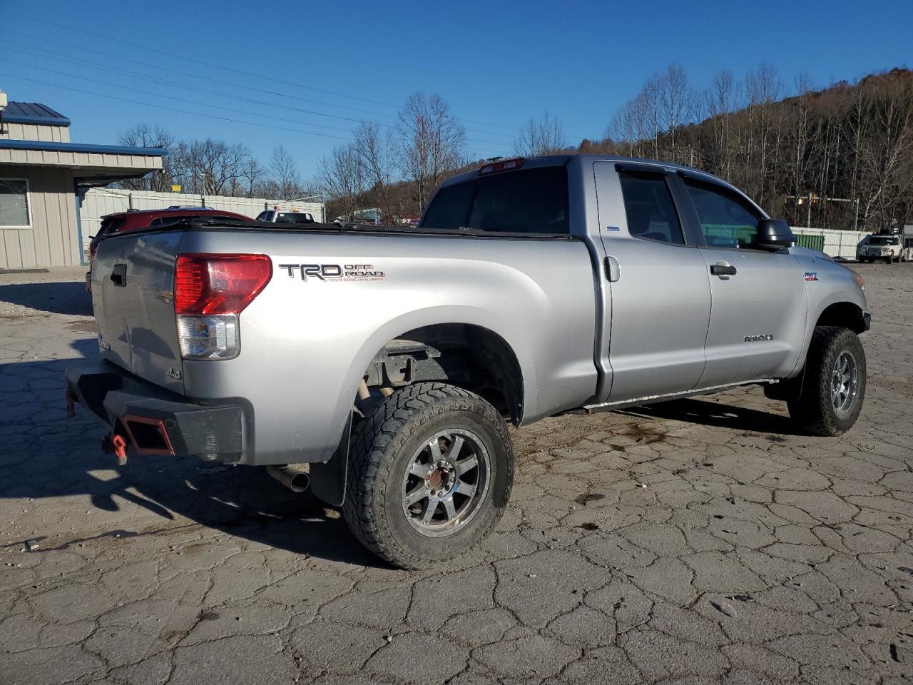 2012 TOYOTA TUNDRA