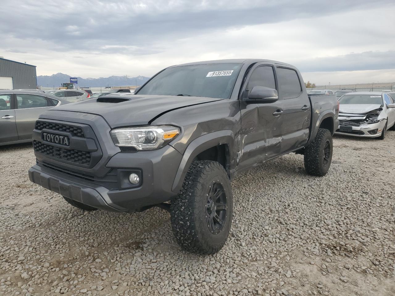 2016 TOYOTA TACOMA