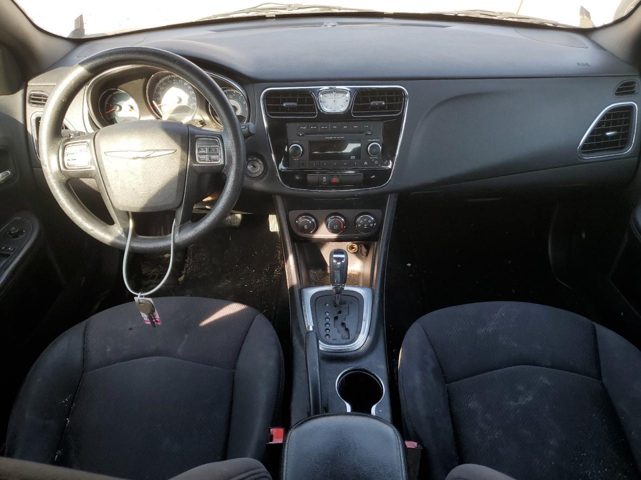 2013 CHRYSLER 200