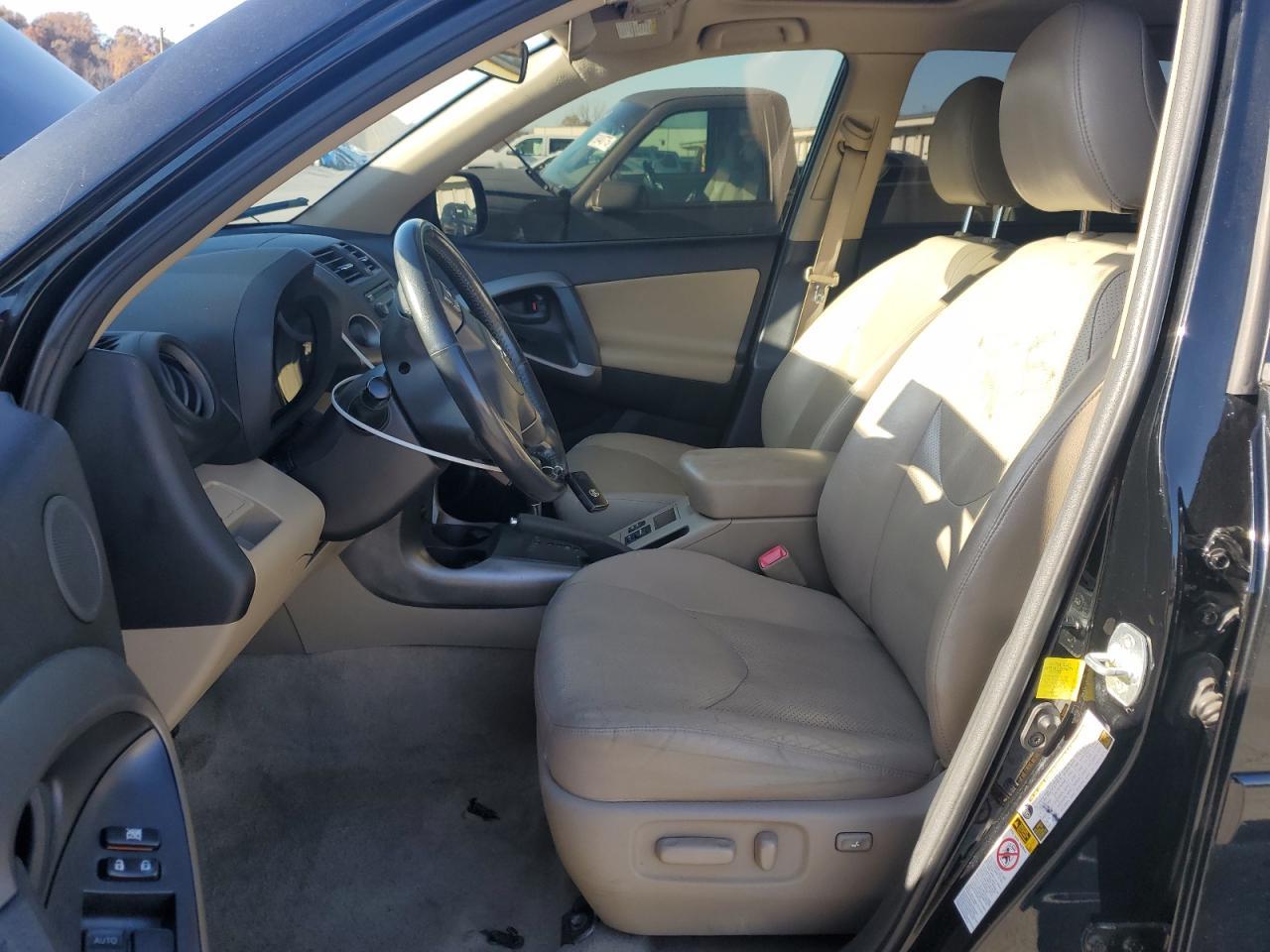 2012 TOYOTA RAV4