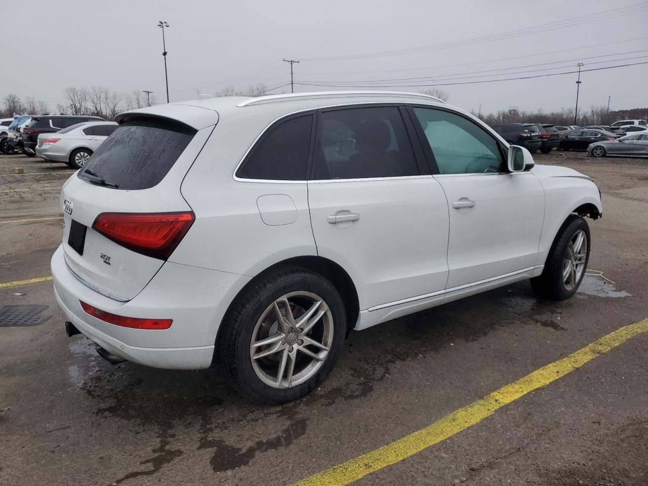 2015 AUDI Q5