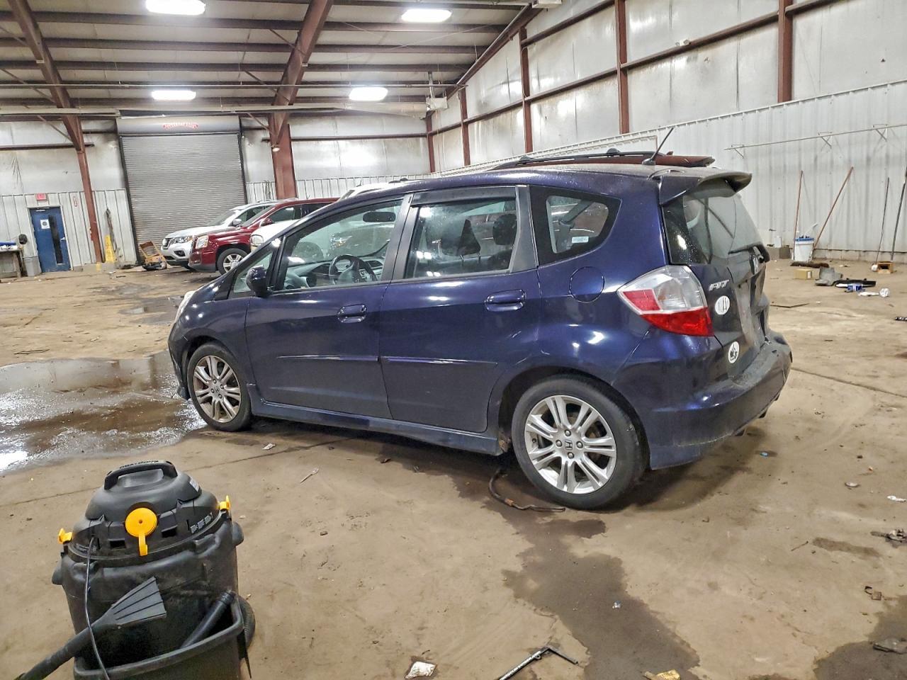 2009 HONDA FIT