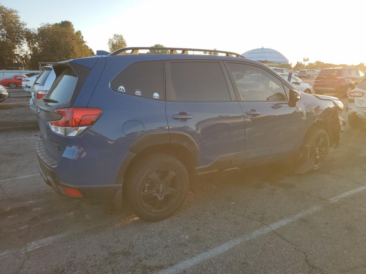2022 SUBARU FORESTER