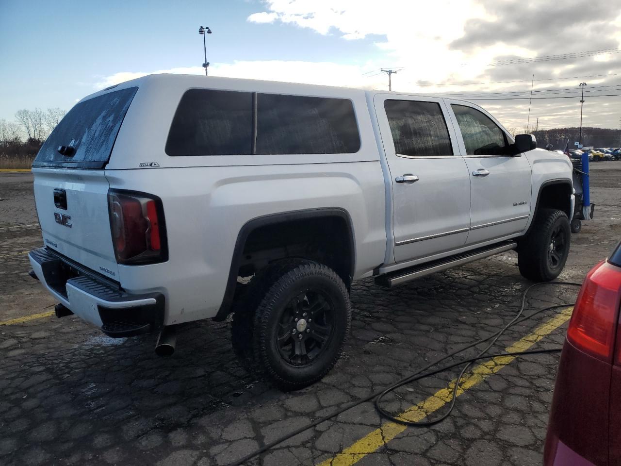 2018 GMC Sierra