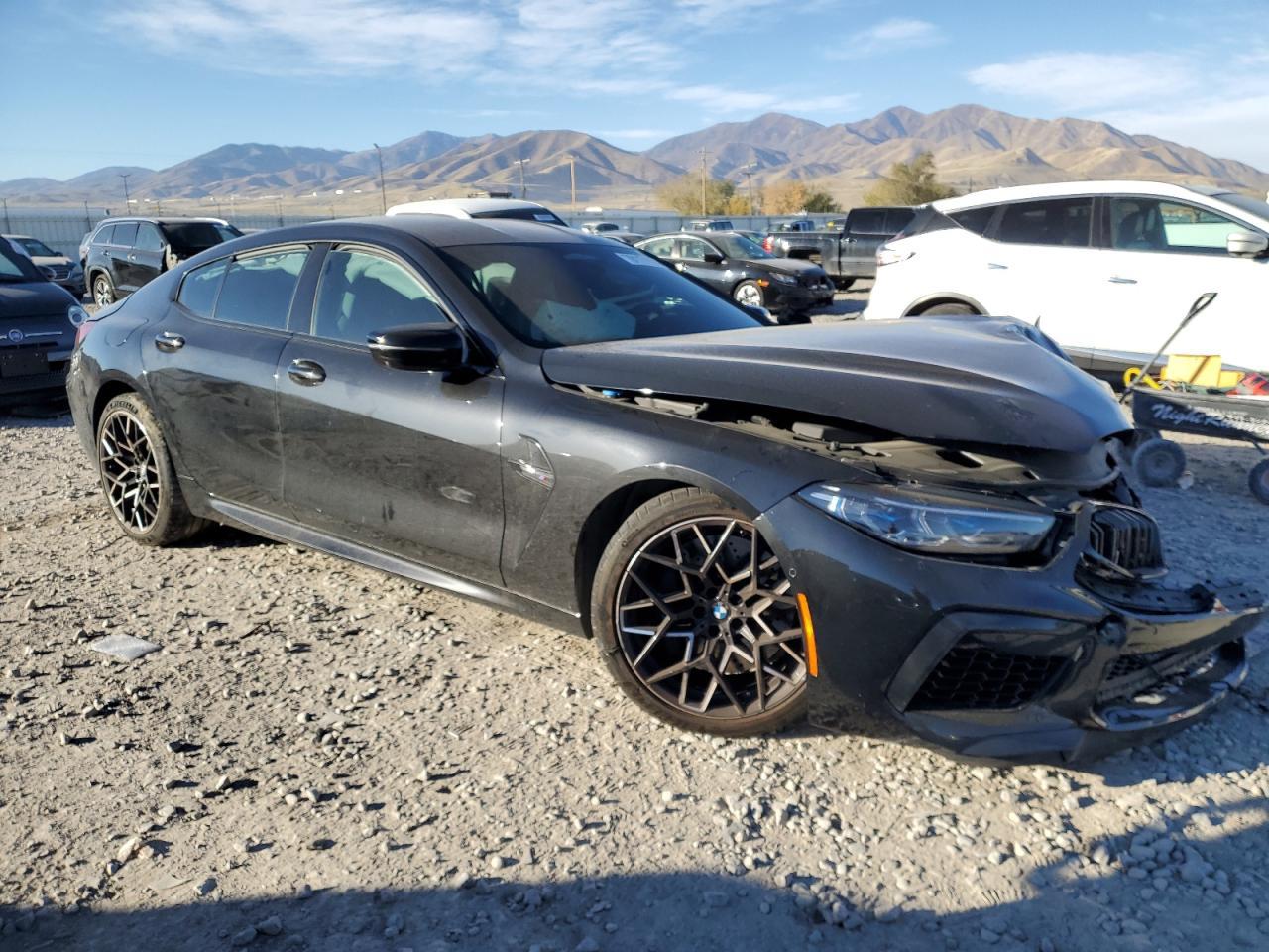 2025 BMW M8