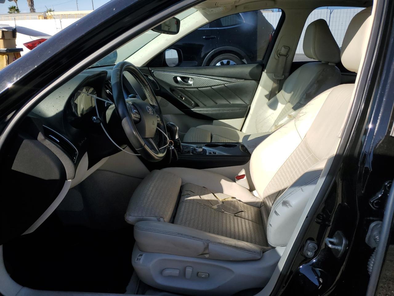 2016 INFINITI Q50