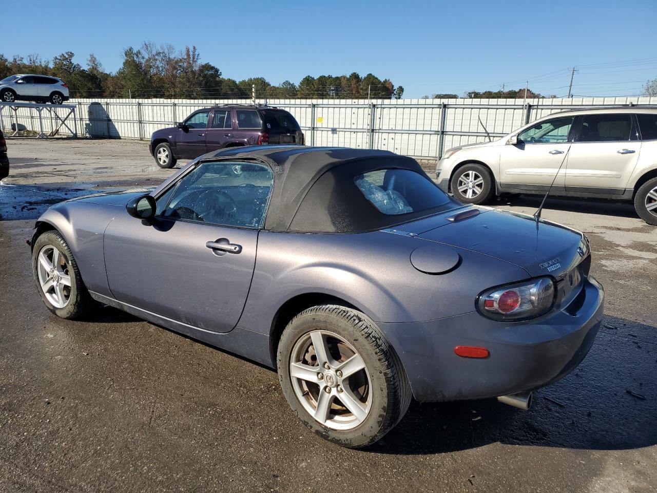 2006 MAZDA MX-5 Miata