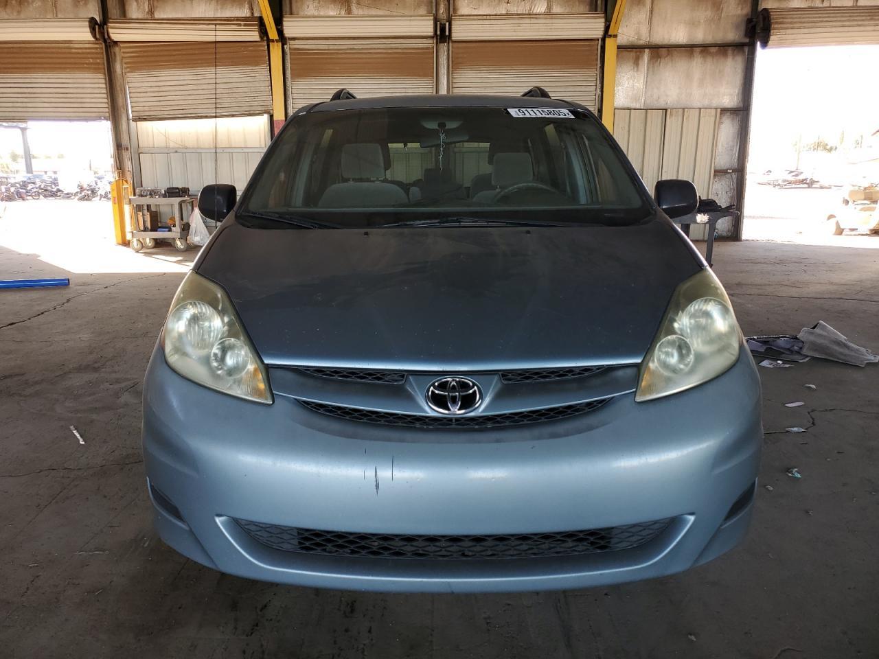 2006 TOYOTA SIENNA