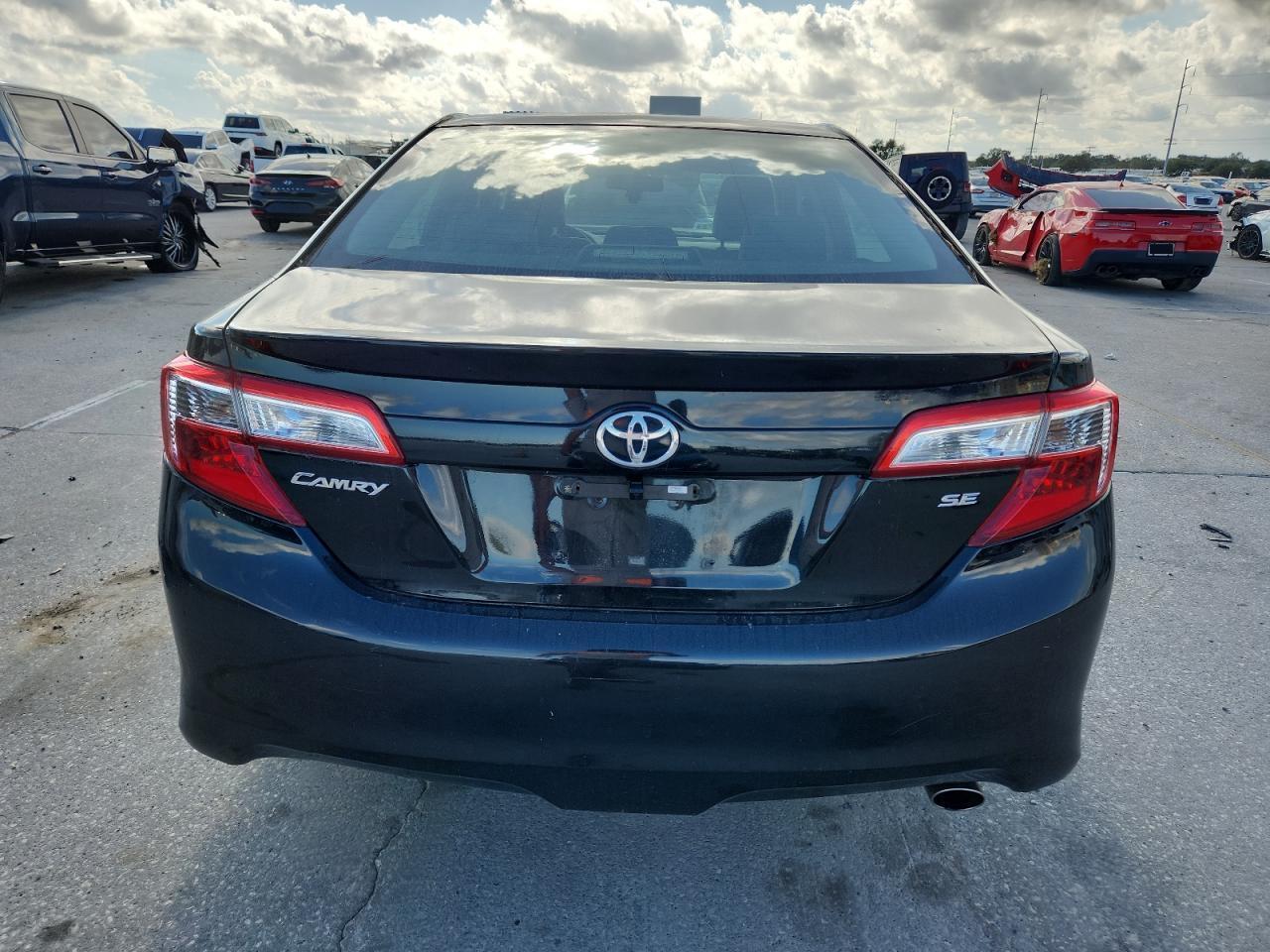 2012 TOYOTA CAMRY